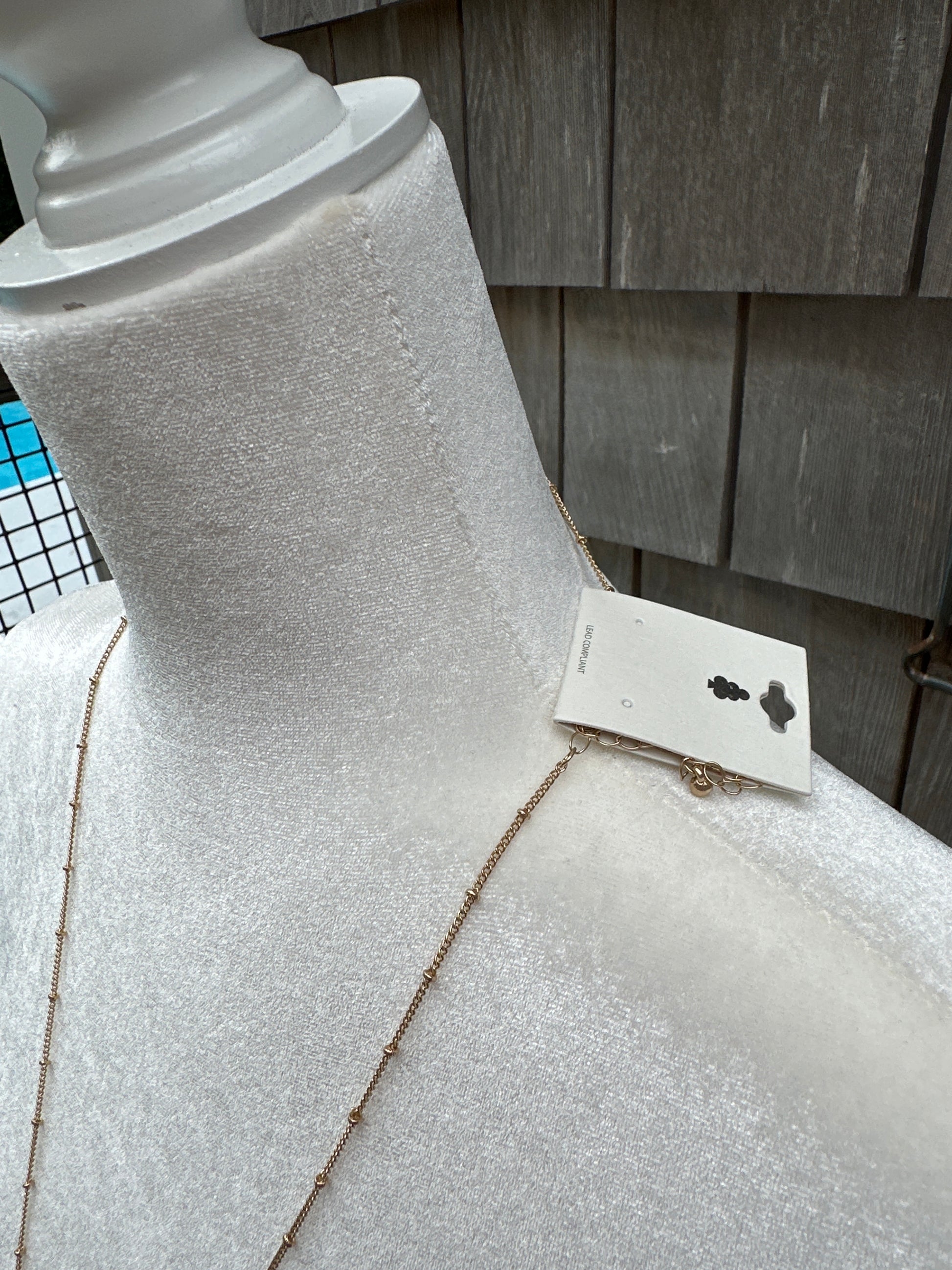New boutique necklace