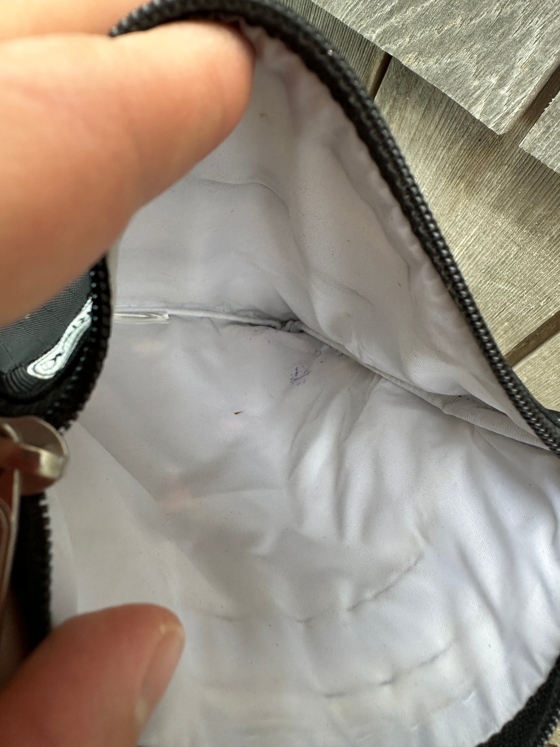 Lesportsac crossbody purse