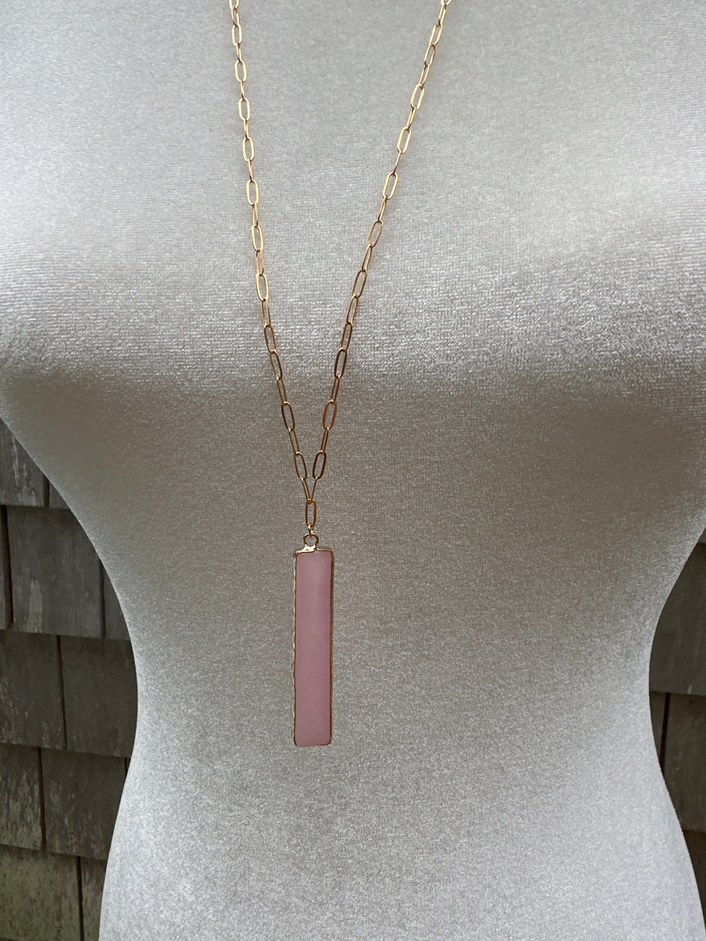 New Boutique necklace